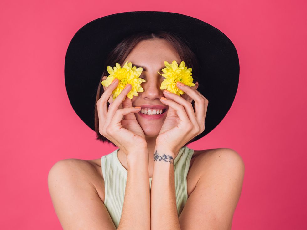 Месечен хороскоп за зодия Водолей за май 2026