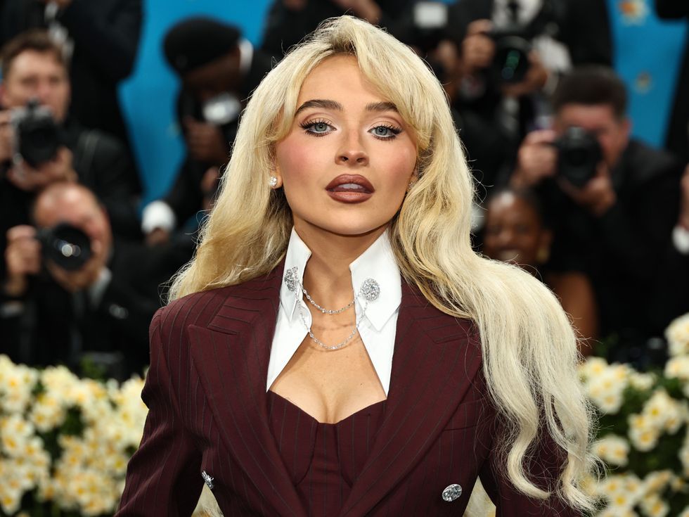 Мадона и Сабрина Карпентър влязоха в историята на „Коачела“ със зашеметяващи дуети (Видео)