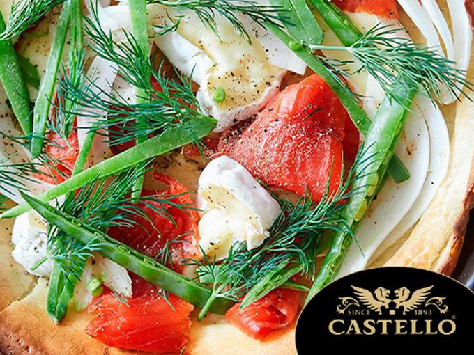 Палачинка с Бри Castello, фенел и сьомга