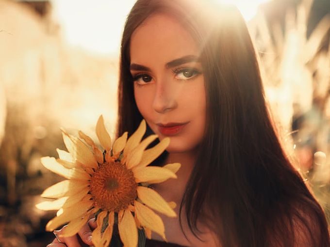 Овенът събужда любовни чувства у някого. Близнаци, вярвайте в себе си!