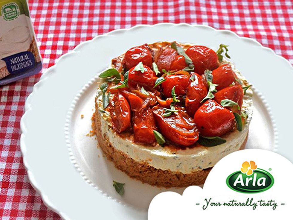 Солен чийзкейк с домати и крем сирене Arla