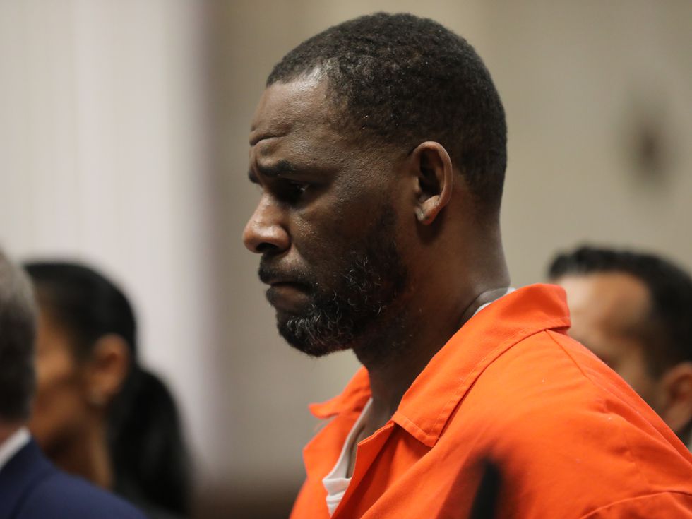 30 години затвор за Ар Кели: 25 години насилвал деца