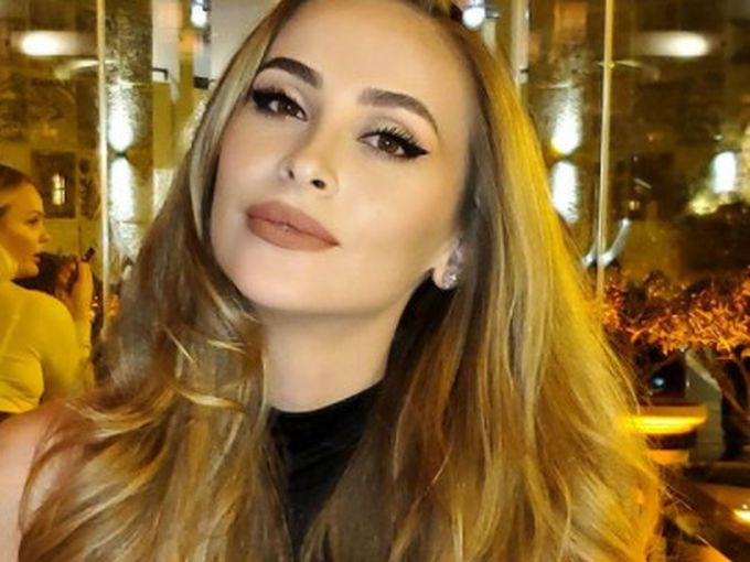 Лолита и Гришо разделени? Рускинята отпразнува рождения си ден без него