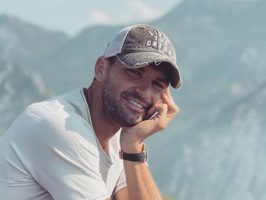 Милиардерът Ричард Брансън покани Гришо на частния си остров, вижте снимки!