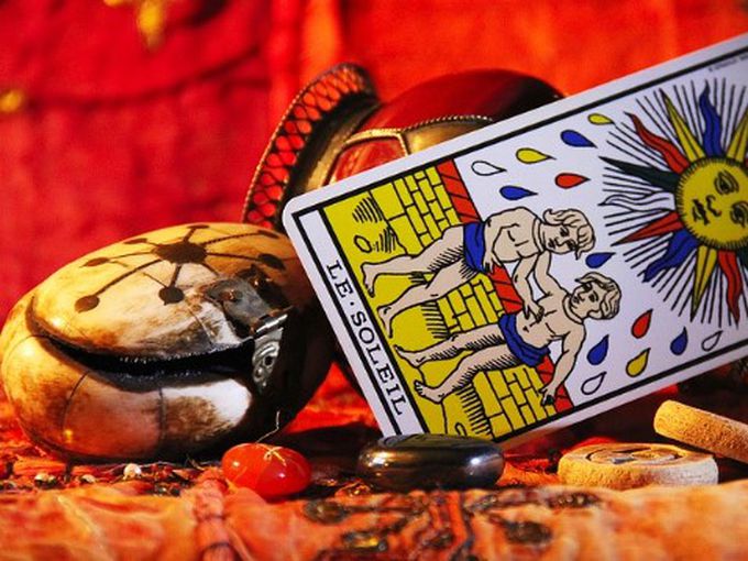 Овни, ето какво казва вашият таро хороскоп за януари (видео)