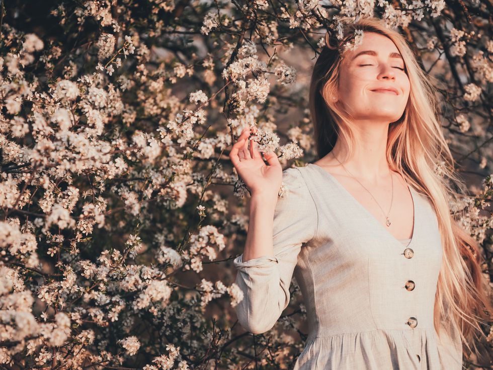 Овни, май ще бъде добър месец за нови любови и красиви промени