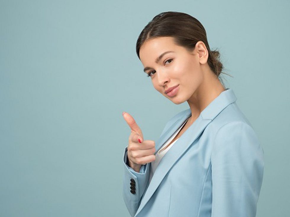 Раци, съдбата дава път на смелите! Водолеи, денят ви изненадва с нови възможности