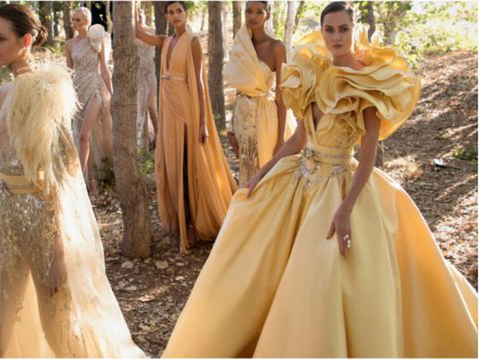 Elie Saab дава надежда на Бейрут с новата си колекция