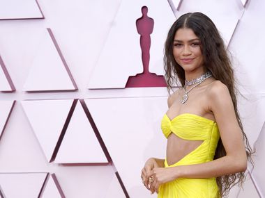 15 от най-красивите рокли на Оскарите според Vogue