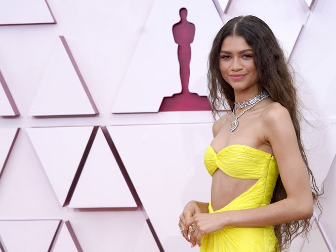 15 от най-красивите рокли на Оскарите според Vogue