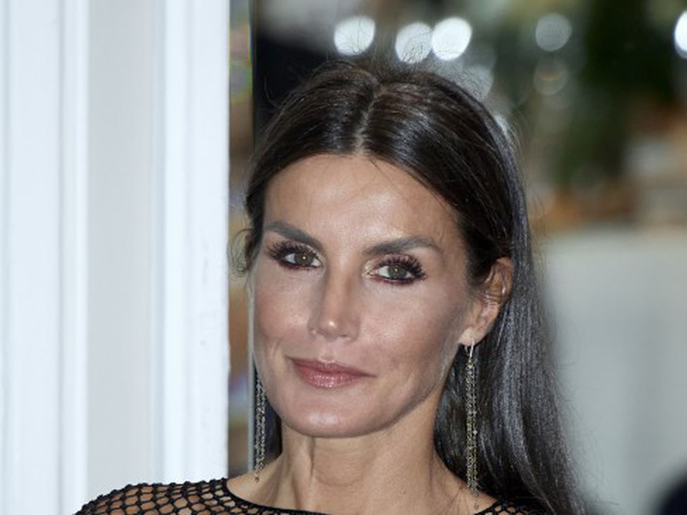 Кралица, но скромна: Изящната Летисия заблестя в невероятна рокля за 200 лева