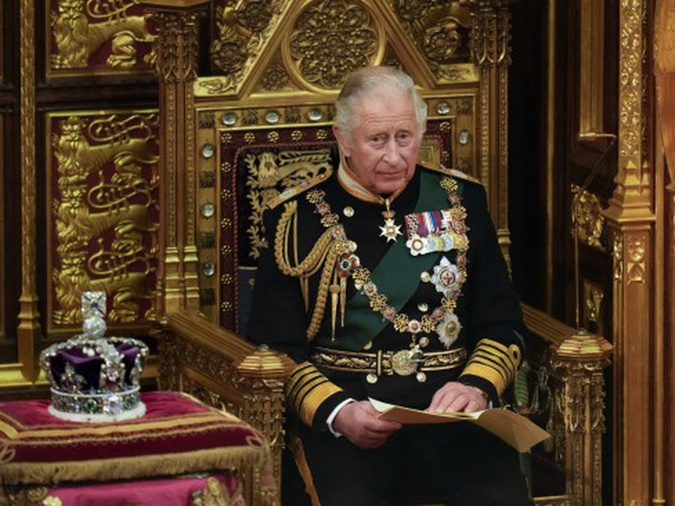 Каквото повикало, това се обадило: Чарлз Трети ще пропусне Хари и Меган в коледната си реч?