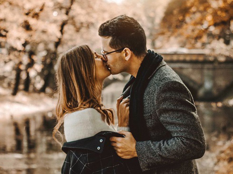 Лъвове, денят ви носи интерес от страна на другия пол! Козирози, справяте се с всяко предизвикателство