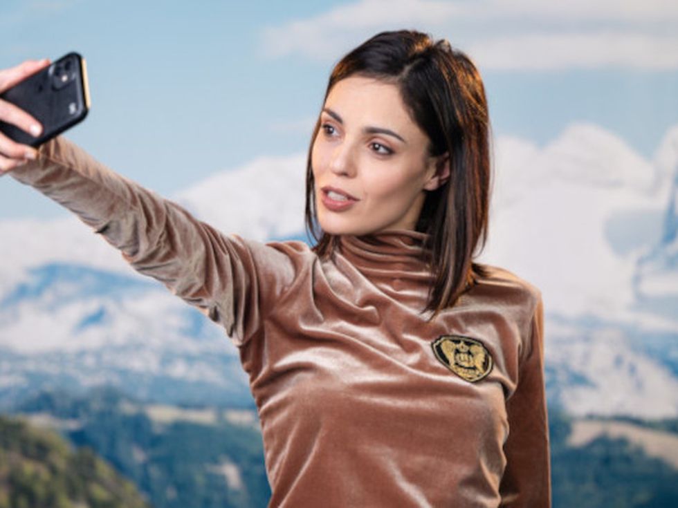 Женска пиеса с премиера във Военния театър