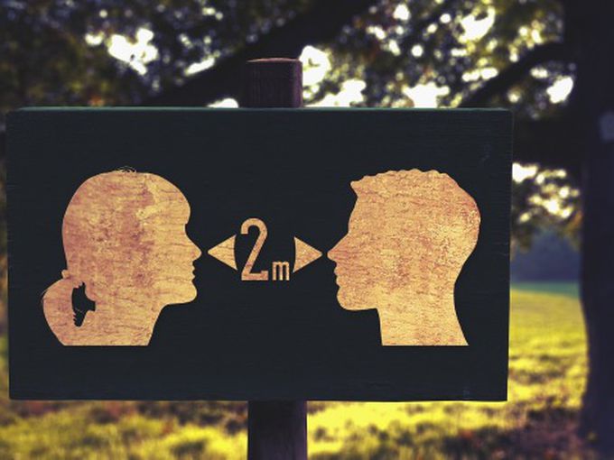 Хора, излъгаха ни малко с коронавируса... И сега какво се случва?