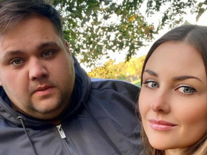 Тя е като модел, а той e с наднормено тегло: Любов ли е това?