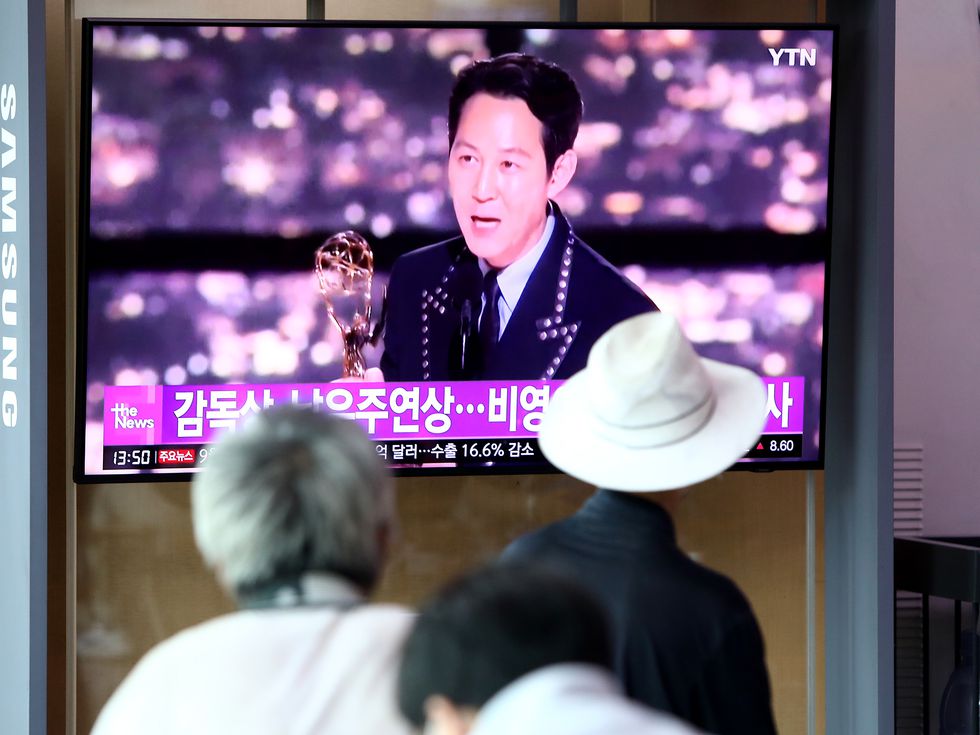 'Игра на калмари' влезе с историческа победа в наградите 'Еми'. Кои са останалите победители на вечерта