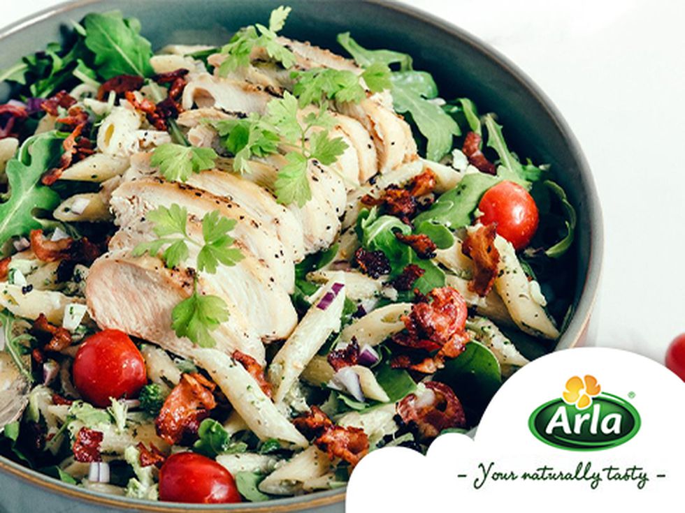 Паста-салата с пиле и бекон