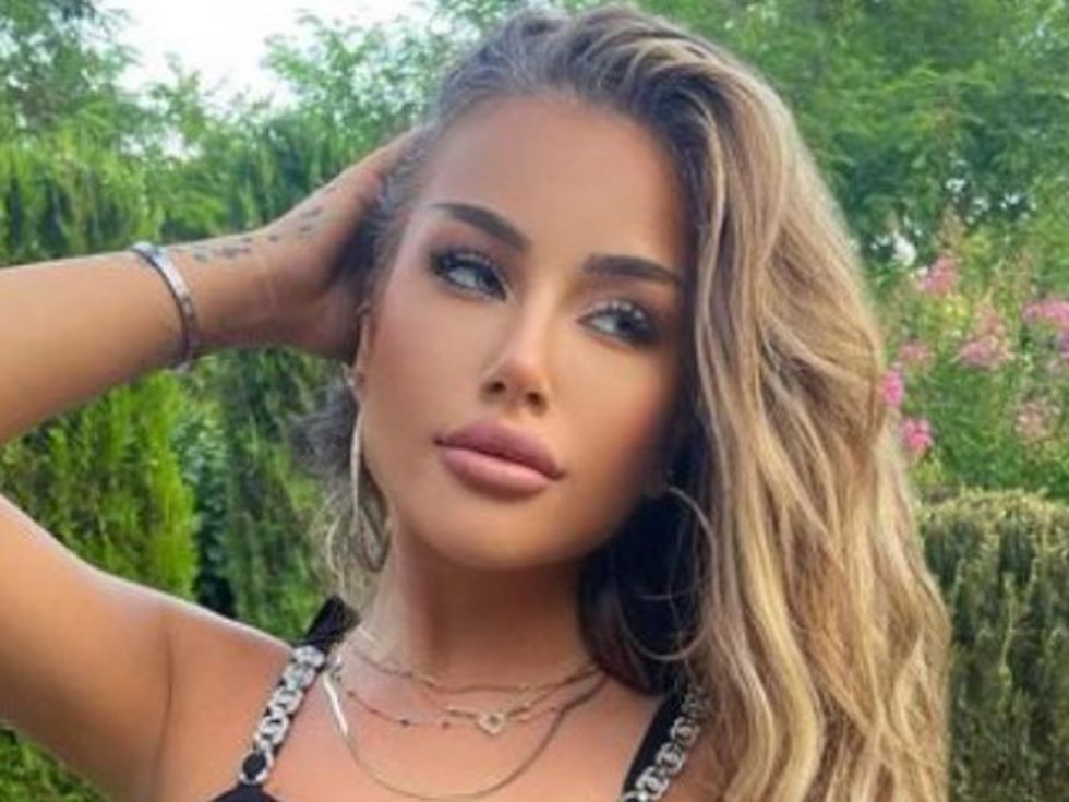 Гери-Никол спретна скандално участие в Германия