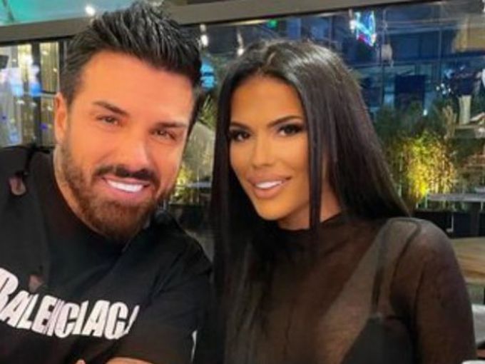 Благо Джизъса се нанесе в къщата на тъщата