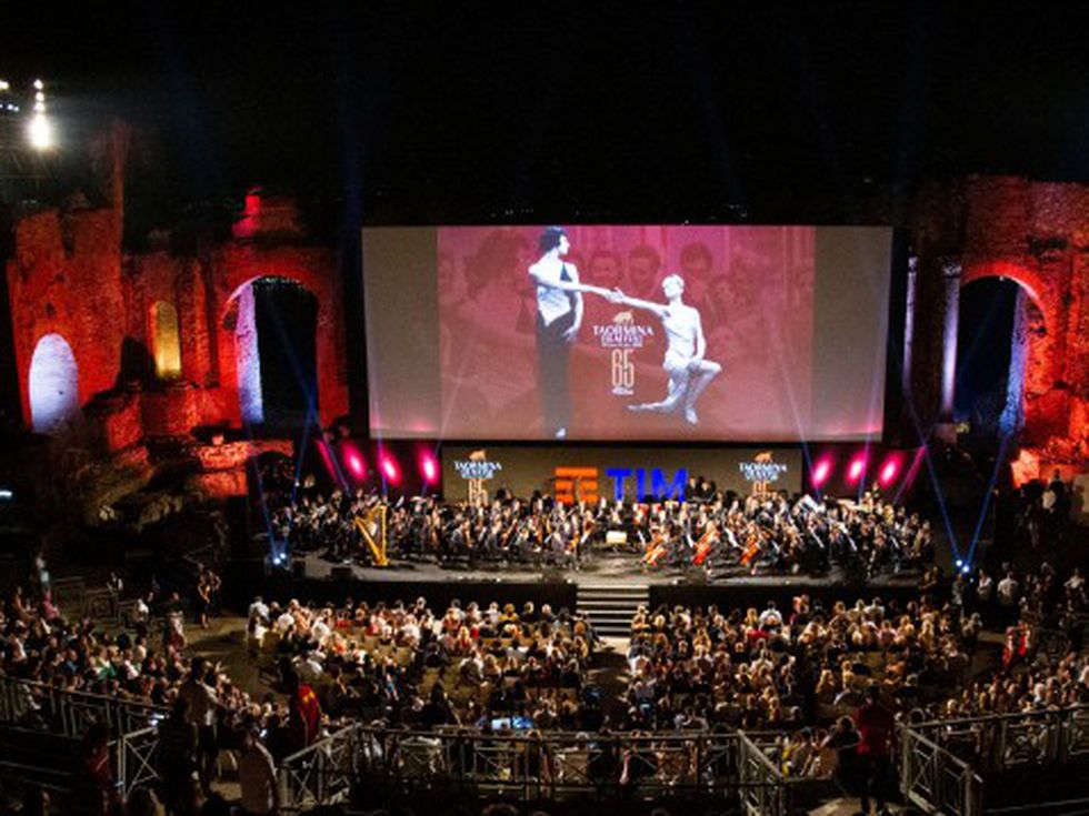 Отлагат филмовия фестивал в Таормина