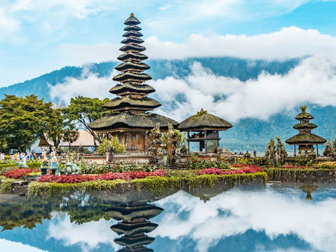 И на Бали не е толкова хубаво: Сексът без брак тук е незаконен