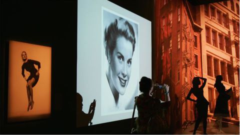 Перфектните образи на холивудската звезда Грейс Кели която знаеше как