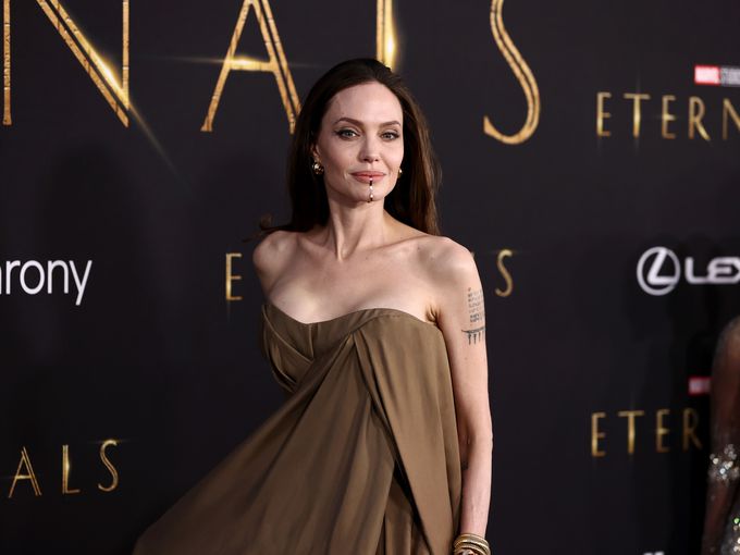 Анджелина заведе децата си на филмова премиера, вижте колко са се променили!