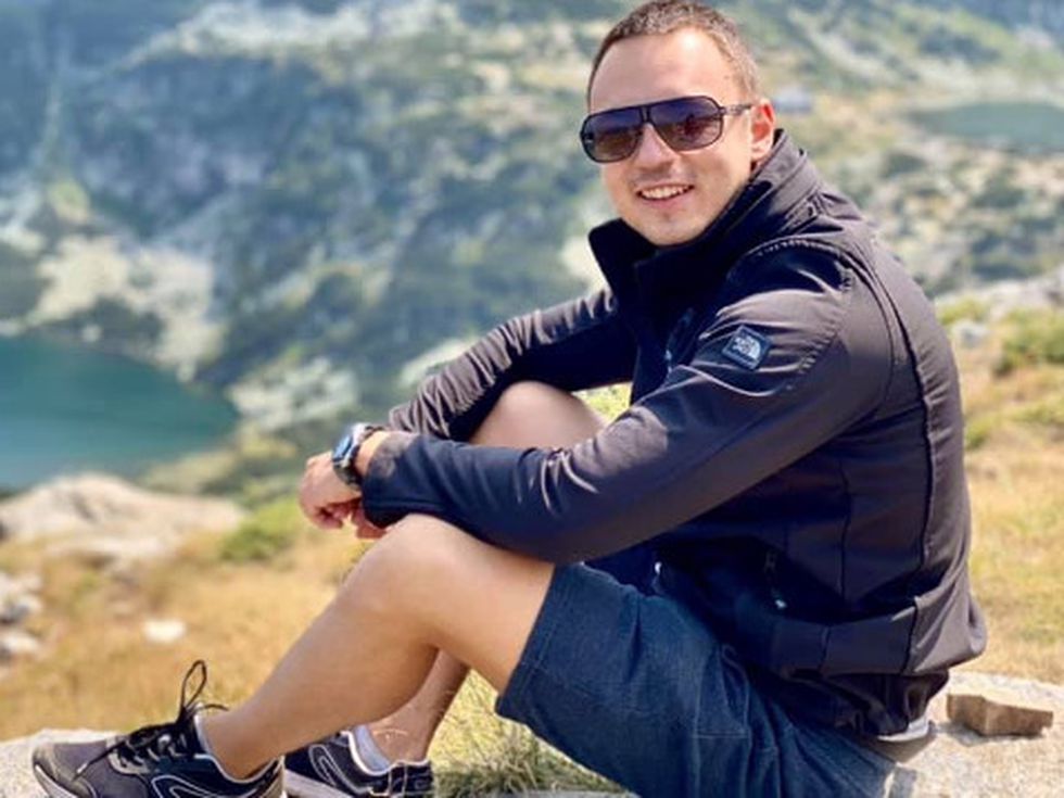 Годеницата на един от загиналите полицаи ни просълзи: Чакам те да си дойдеш вкъщи, мили мой! Чакам те!