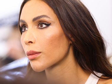 Ето я приятелката на Килиан Мбапе - първият трансджендър модел на корица на 'Плейбой' (Снимки)