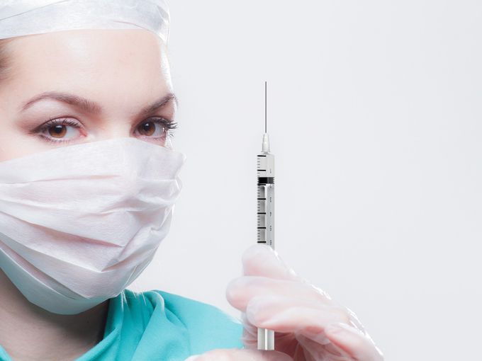 Австрия прави ваксините срещу COVID-19 задължителни за всички