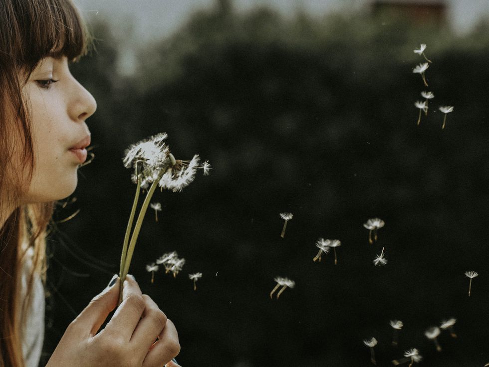 Денят носи оптимизъм за Овните и интересни съвпадения за Везните