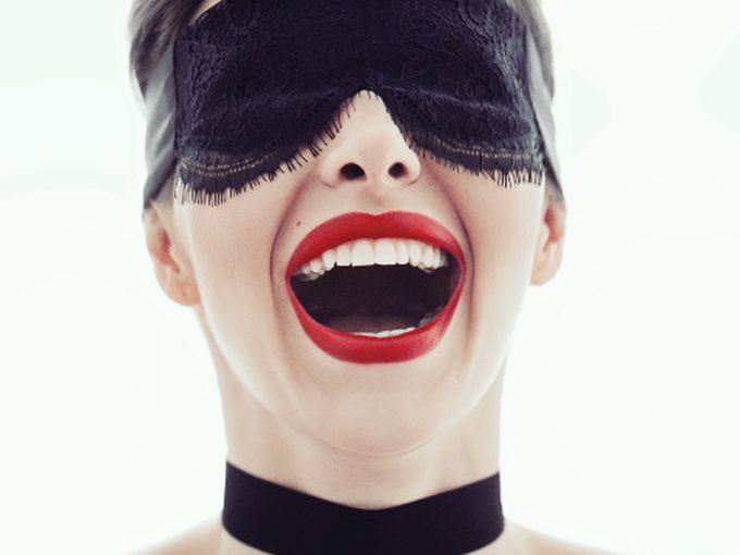 Диана Габровска с нова еротична сесия