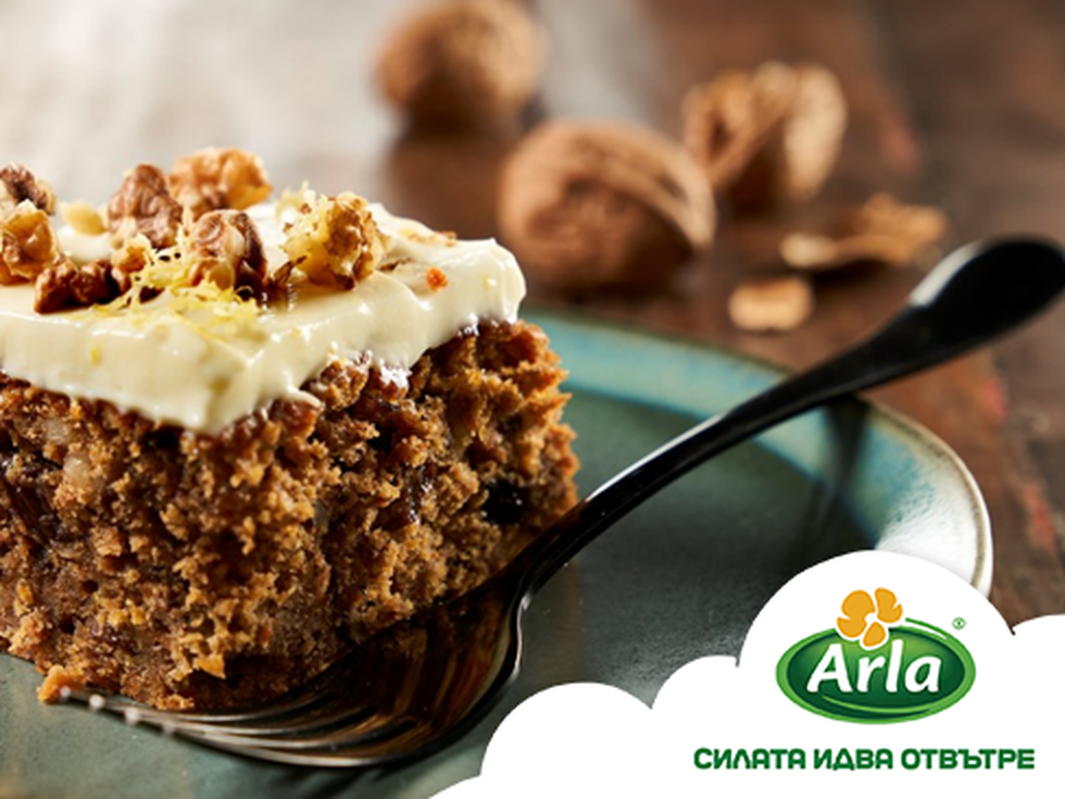 Морковен сладкиш с глазура от крем сирене Arla