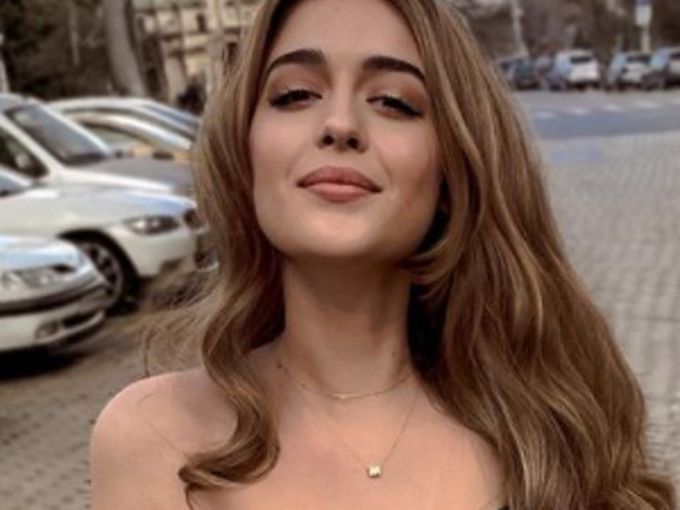 Ето с кого заживя дъщерята на Гала