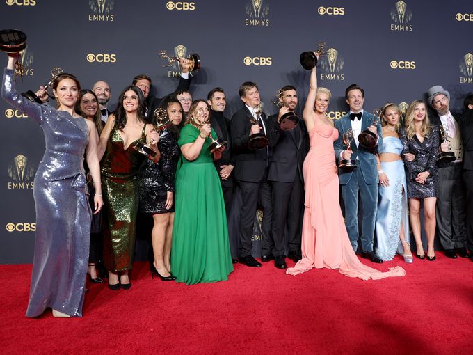 Блясък по време на пандемия: Наградите ‘’Еми’’ отнесоха куп критики