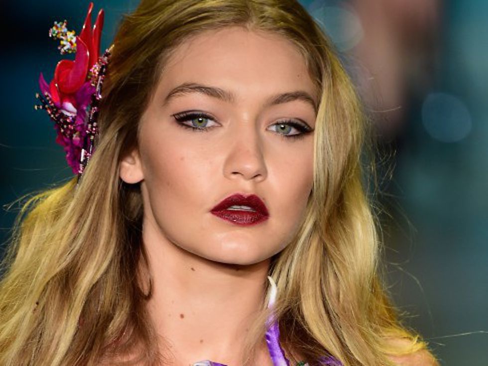 Световноизвестен модел е у нас за снимки?