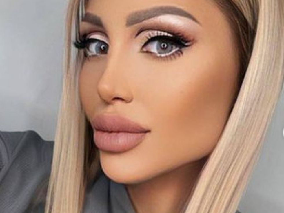 Неочаквано! Джулиана Гани показа второто си бебе (Видео)