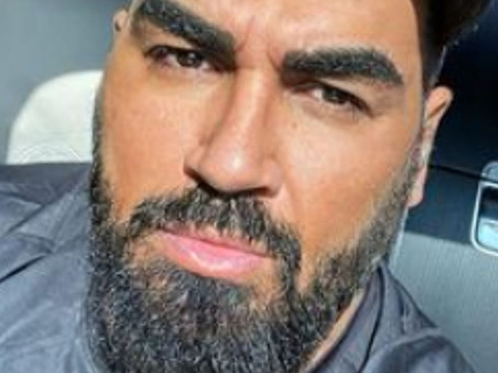 Азис избухна: Мъжът не може да бъде красив, трябва да е секси и труден, да искаш да легнеш на гърдите му