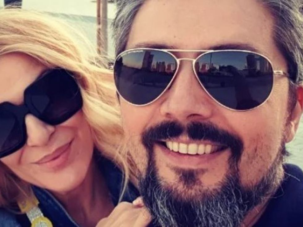 Как да не им завиди човек - Стефан и Гала с романтична морска снимка