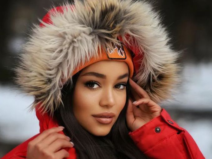 Екзотичната синоптичка Стефани Обадяру разкри бащата на детето си