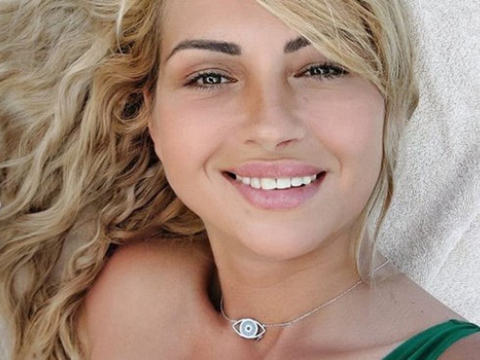 Ето кой е новият мъж до бившата съпруга на Орхан Мурад