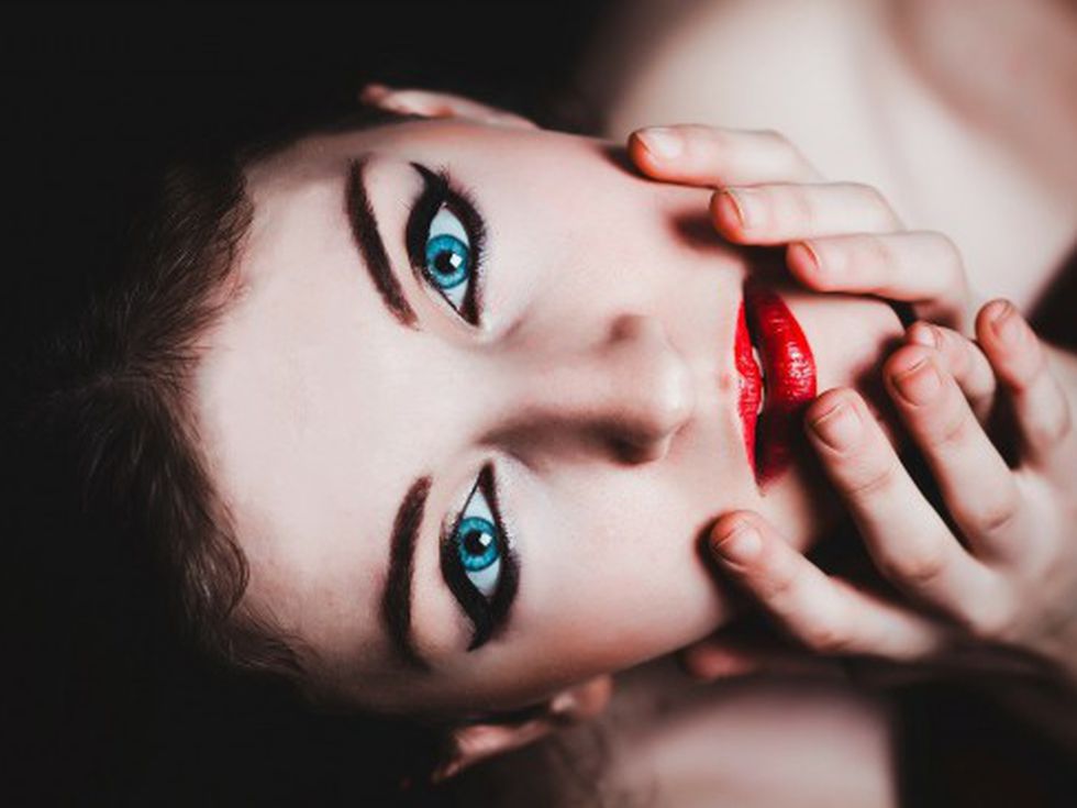 Близнаци, бъдете предпазливи днес. Неочаквани промени за Лъвовете