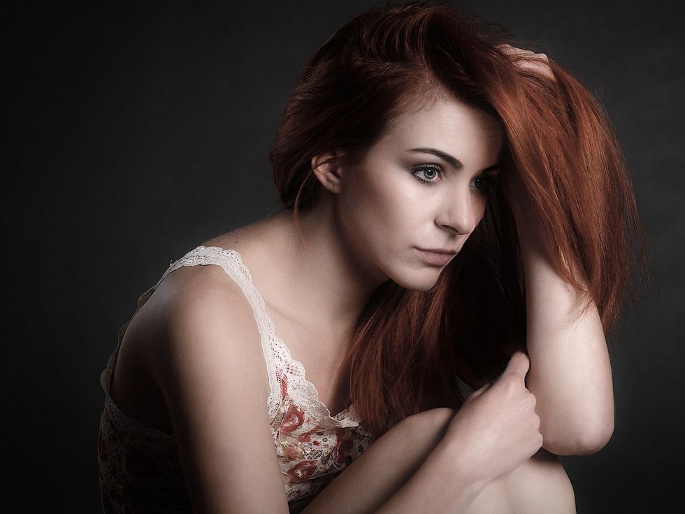 Жените са по-склонни да обвиняват себе си при провал, докато мъжете приписват неуспехите си на лошия късмет