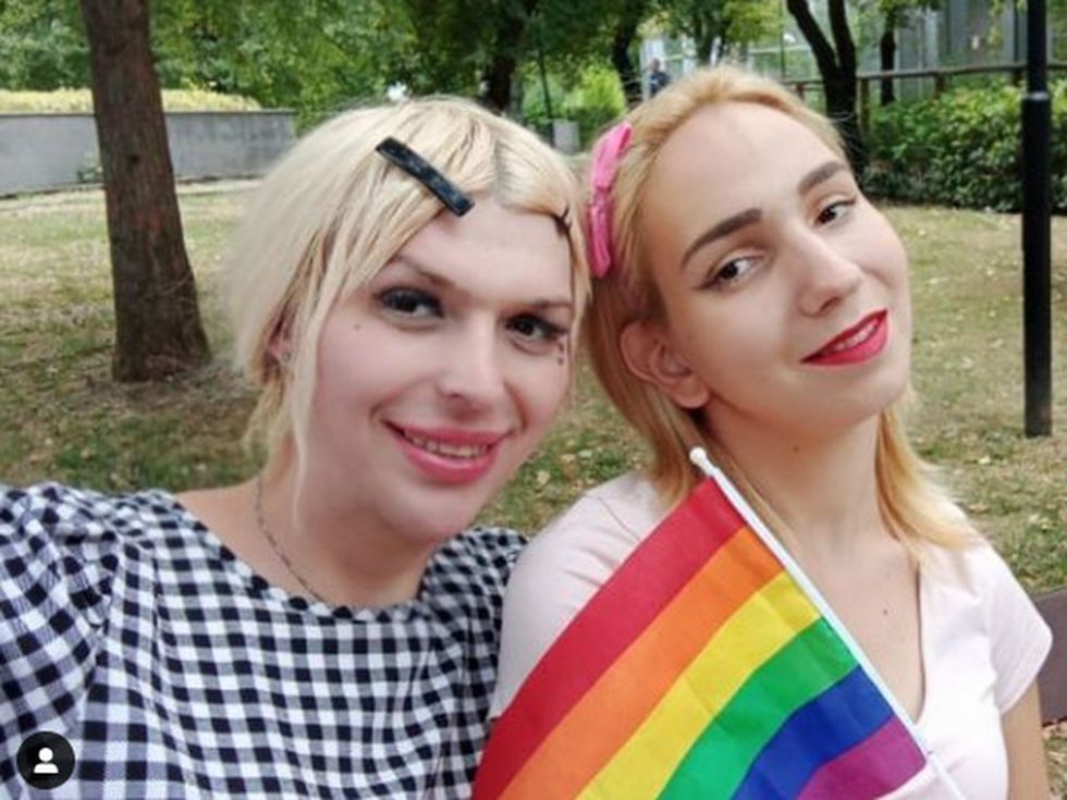 Културистът, който се превърна в жена, шокира с новата си любов (Снимки)