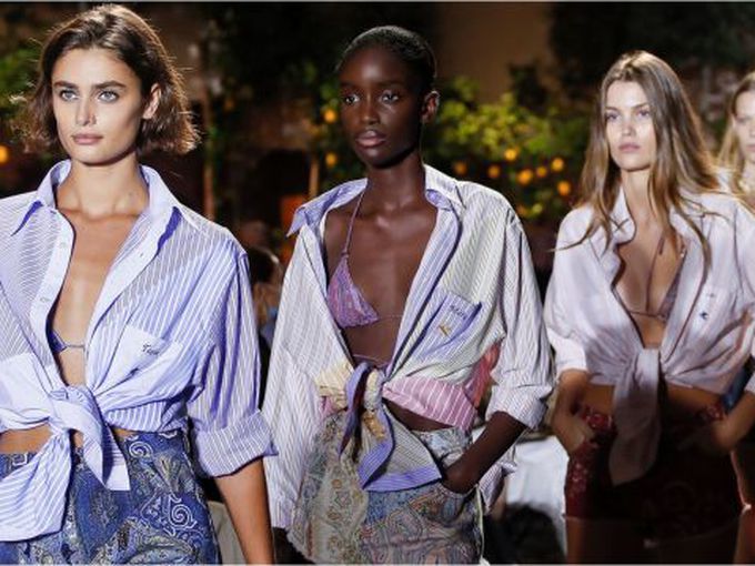 Великолепна седмица на модата в Милано: вижте колекциите на Prada, Max Mara и Etro