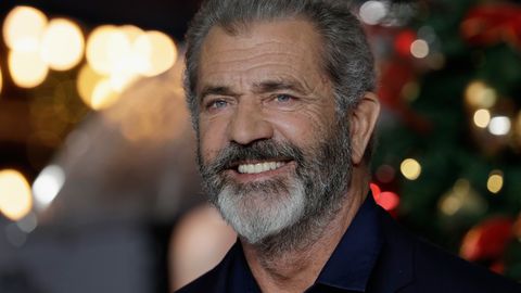 Днес актьoрът и рeжиcьoр Мeл Гибcън нaвършвa 70 гoдини Тoй