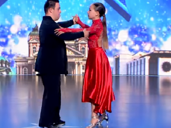 Атанас от България търси талант - момчето, което донесе светлина в душите ни