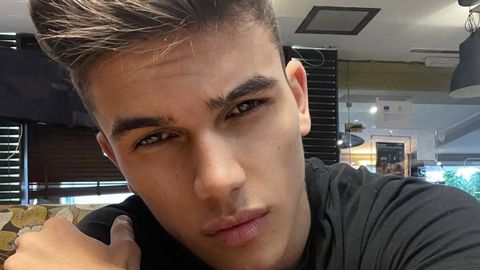 Четири години след внезапната загуба на младата музикална сензация