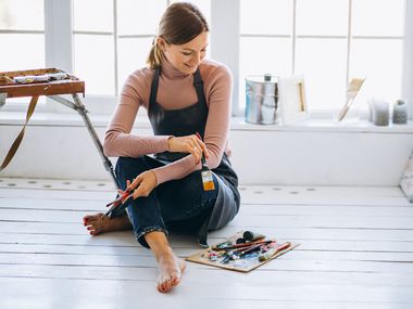 Ново хоби според зодията? Открийте какво ще ви запали истински тази година